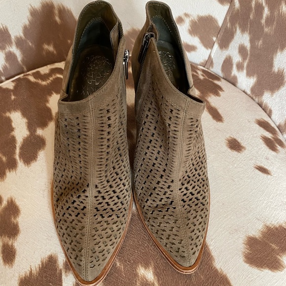 Vince Camuto Booties - Picture 2 of 4